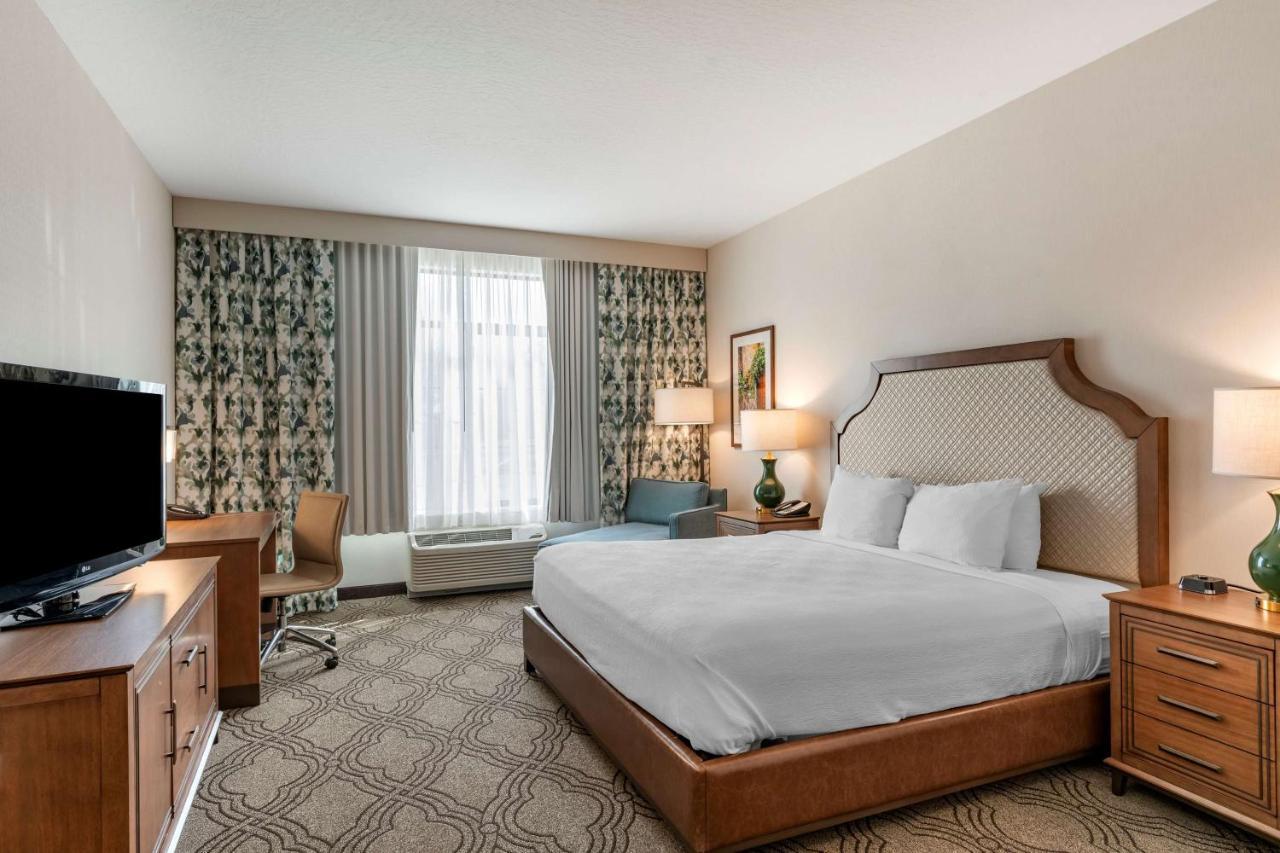 Best Western Premier Pasco Inn And Suites Exterior photo